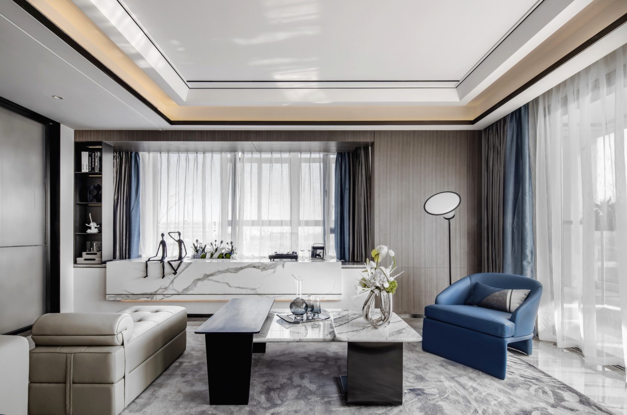 轻奢住宅，绵阳装修，布鲁斯蓝也不一定就输克莱因蓝