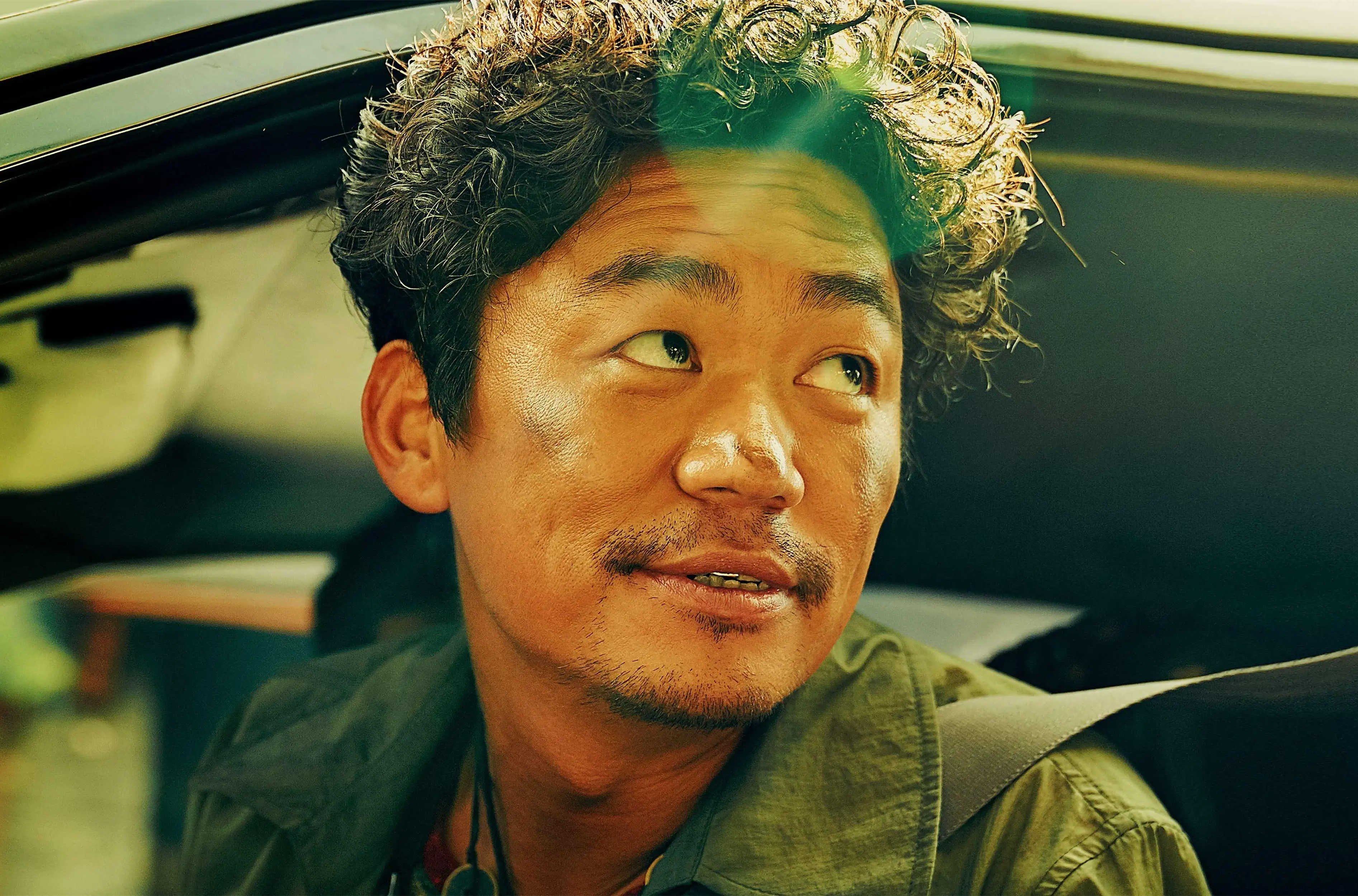 刘奕君|表面“戏路窄”，实际是实力派的演员，有人19年演同一角色14次