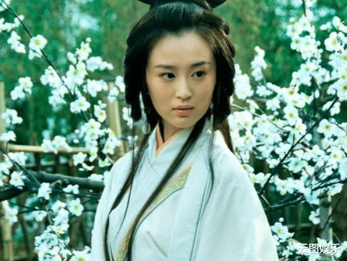 刘竞|“周芷若”刘竞近照引热议!被指脸型怪异下巴太长,变化大难辨认