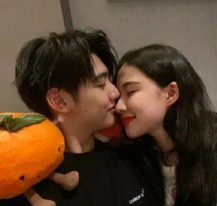 马思纯|乖乖女的叛逆爱情，她继马思纯之后第二个被全网喊话：妹妹快跑