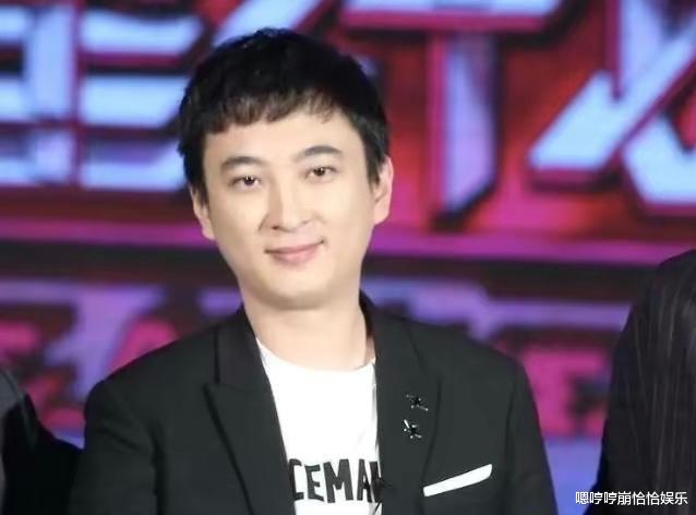 王思聪|王思聪带17岁女网红吃高档餐厅,网友评论:这是又换女友了吗?