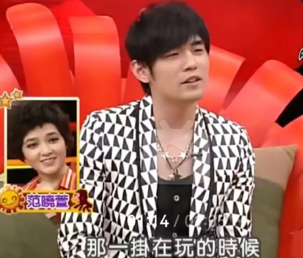 周杰伦|大小s姐妹与周杰伦间的尴尬事,22岁被“调戏”,两姐妹夸他可爱