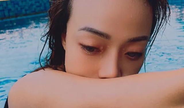 容祖儿|香港女星容祖儿晒泳装美图超美艳!曼妙身材太性感迷人