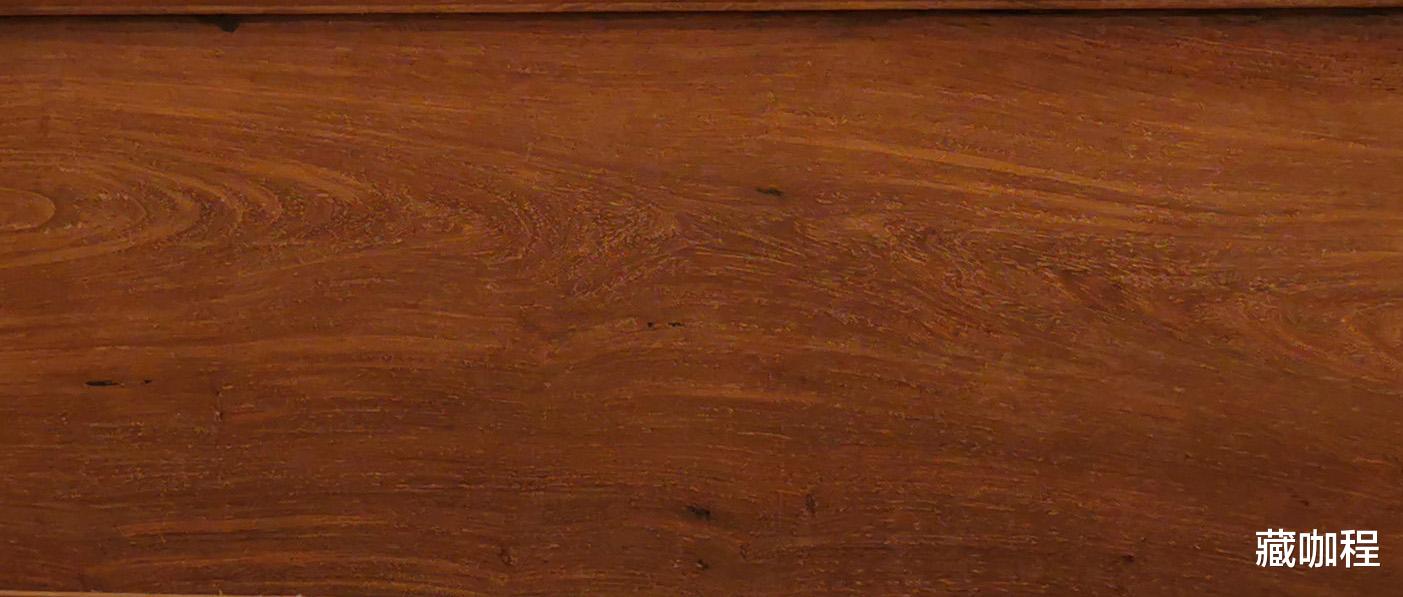 |够大够老够典型，黄花梨木也有锯齿纹理