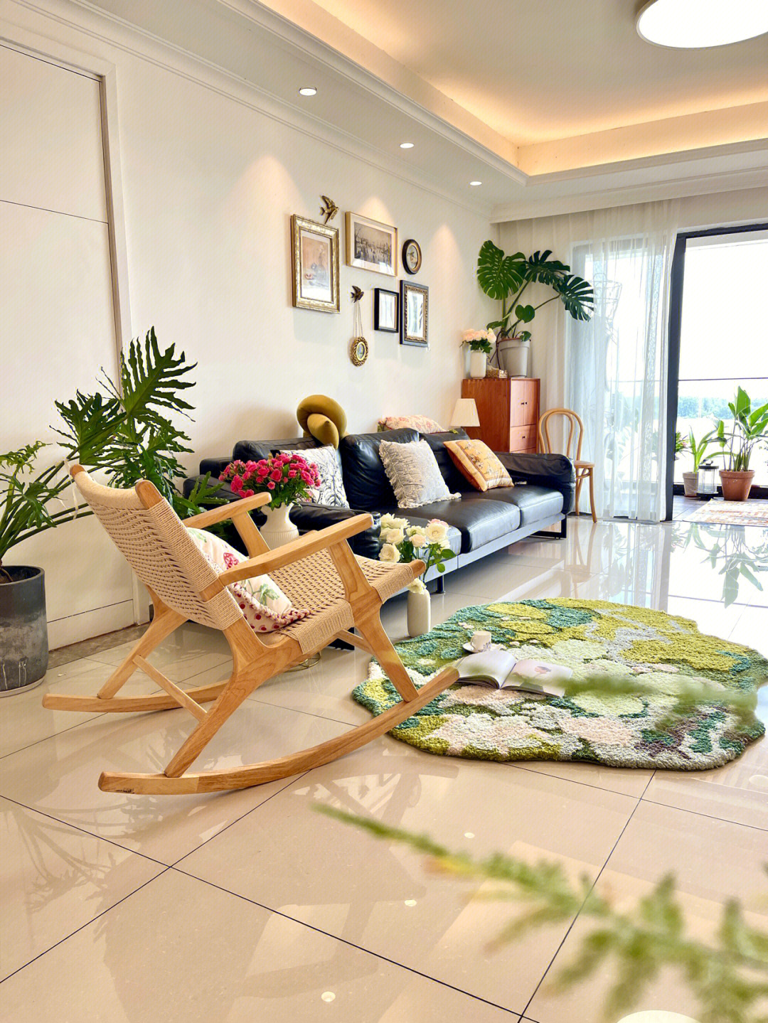 6楼江景房,开放式阳台花园改造 ,仿佛置身在大自然的森林里