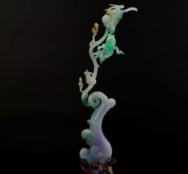 翡翠|一抹春色一抹绿，春色豆绿总相宜