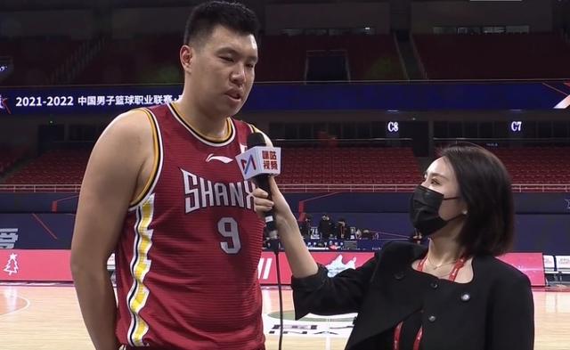 山西男篮|28+9，边角料内线一战成名！对位外援中锋不落下风！