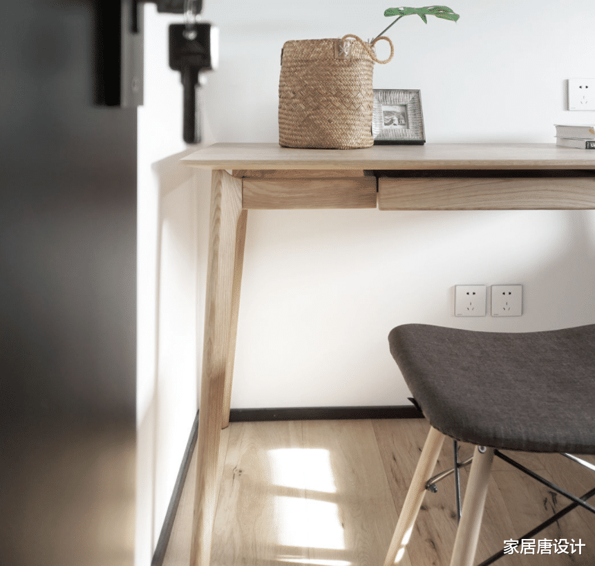 为迎接女主人设计的家,不仅要有实用性,更要温馨浪漫