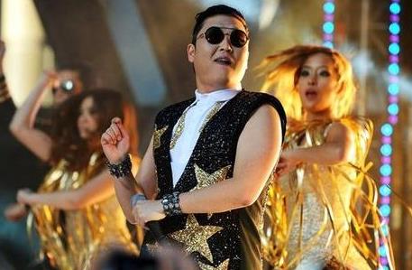 朴载相|鸟叔消亡史：从顶尖名流，到“韩国之耻”，他究竟做错了什么？