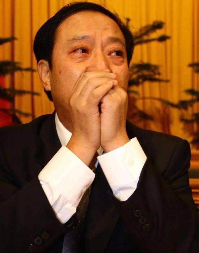 牛群|牛群与刘肃:风雨与共却分道扬镳,有一种亲情叫前夫前妻