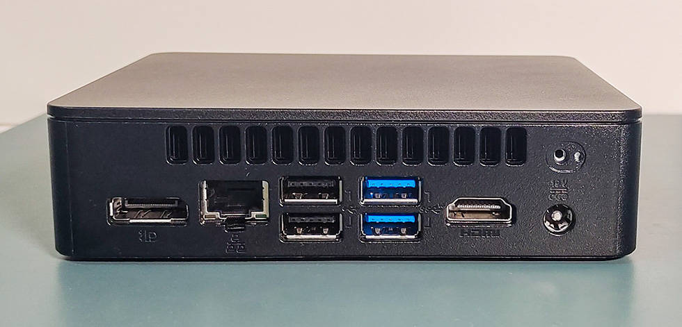 高通骁龙|仅约一瓶饮料容积的千元级迷你主机 Intel阿特拉斯峡谷NUC体验