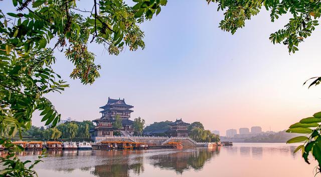 王欣|江苏泰州教育局直属学校招聘，高中数学教师岗13人报考仅1人参加