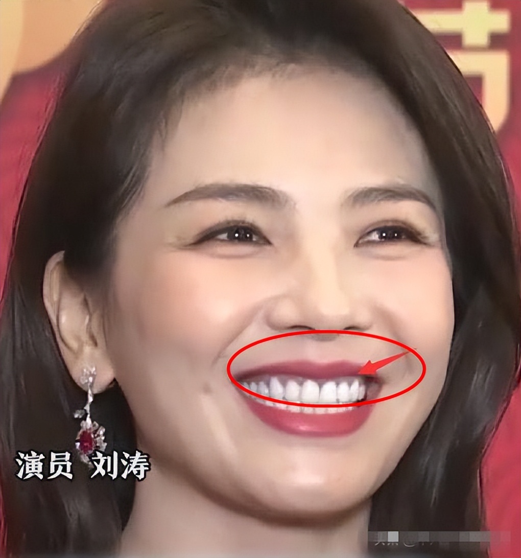 黄轩 继彩妆后黄轩再次颠覆传统拍大片风格大变被吐槽像大力水手吃菠菜