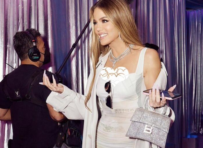 黄铉辰|卡戴珊3姐妹一起单身，再见布克，詹娜拥抱自由，目光继续瞄准NBA