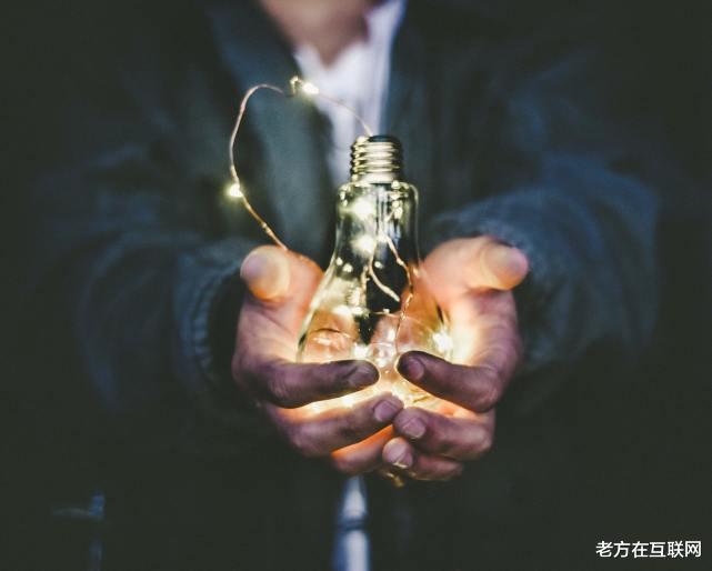 人类学家大卫·格雷伯：其实，很多工作都毫无意义！