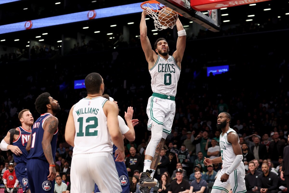 佛罗伦萨|NBA次轮前瞻预测：凯尔特人vs雄鹿