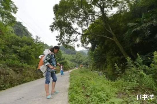 蛇为什么那么怕雄黄,蛇见了雄黄有多大的反应