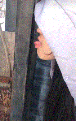 “现在医生这么大胆了吗，扎双马尾上班？”这心电图能正常吗