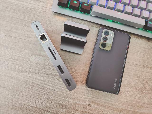 鼠标|AENZR十二合一扩展坞开箱实测，办公生产力直线飙升