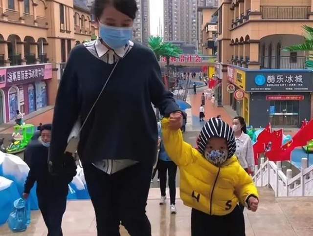 好好生活|曝杜粉大面积退网,云昊发声我们会好好生活,对他人言行选择无视