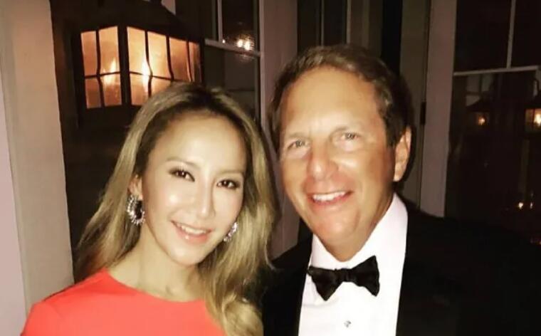 李玟|李玟暴瘦42.3公斤后再度入院，晒病床照称：害怕手术后无法再跳舞