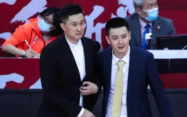 辽宁男篮|CBA“春晚”提前上演：辽宁9279胜广东，赵继伟9+11