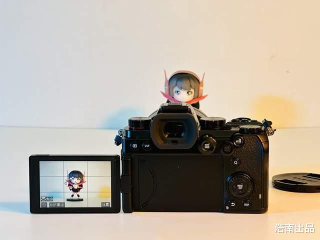 相机|1.2万松下S5微单开箱，双镜头组合，性价比最高全画幅相机？
