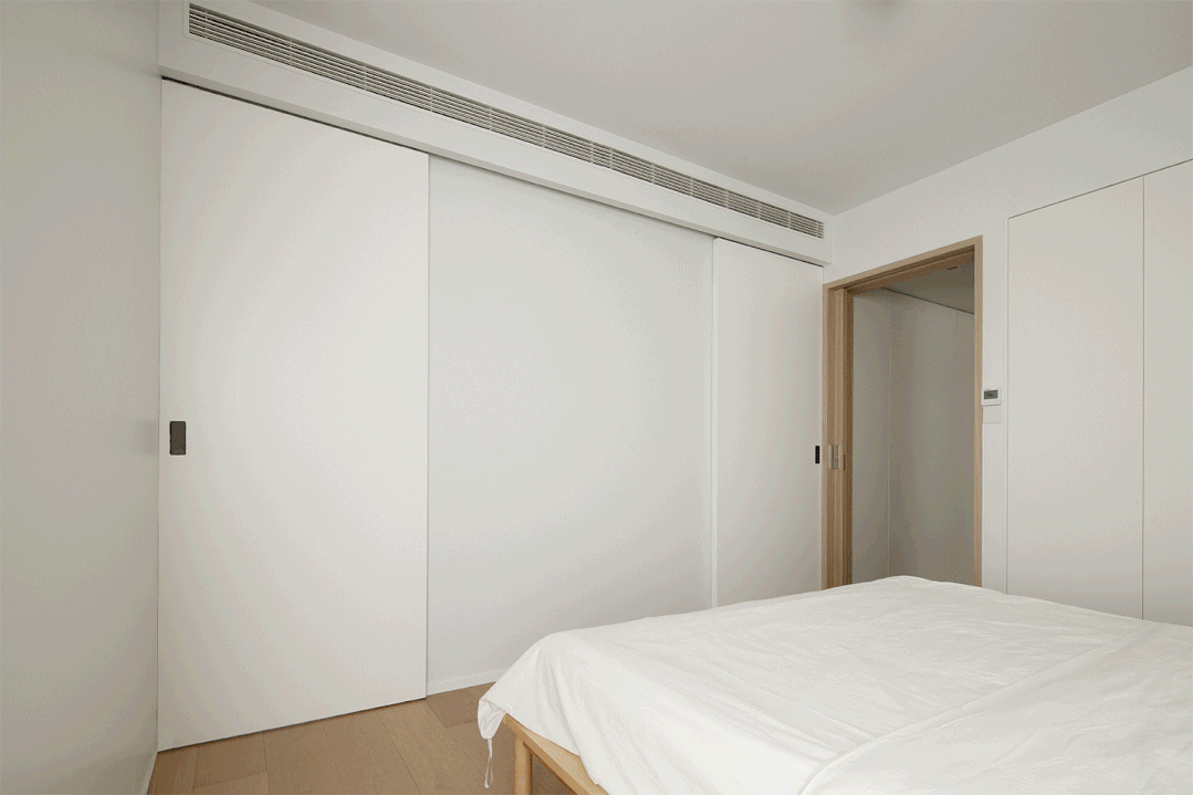 108平现代风三居，打造温暖有爱五口之家