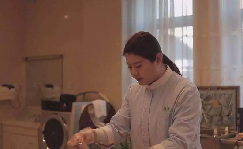 腾讯视频|95后入殓师薪资曝光：8年送走2万人，不参加婚礼，没有朋友……