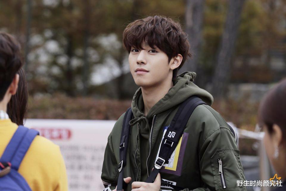 安孝燮|安孝燮的长相是既不能没刘海，也最好别“发面”吧？