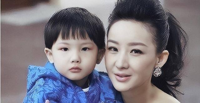 买红妹|生下二胎就被抛弃,孙楠转娶潘蔚后,前妻买红妹的报复才叫高明