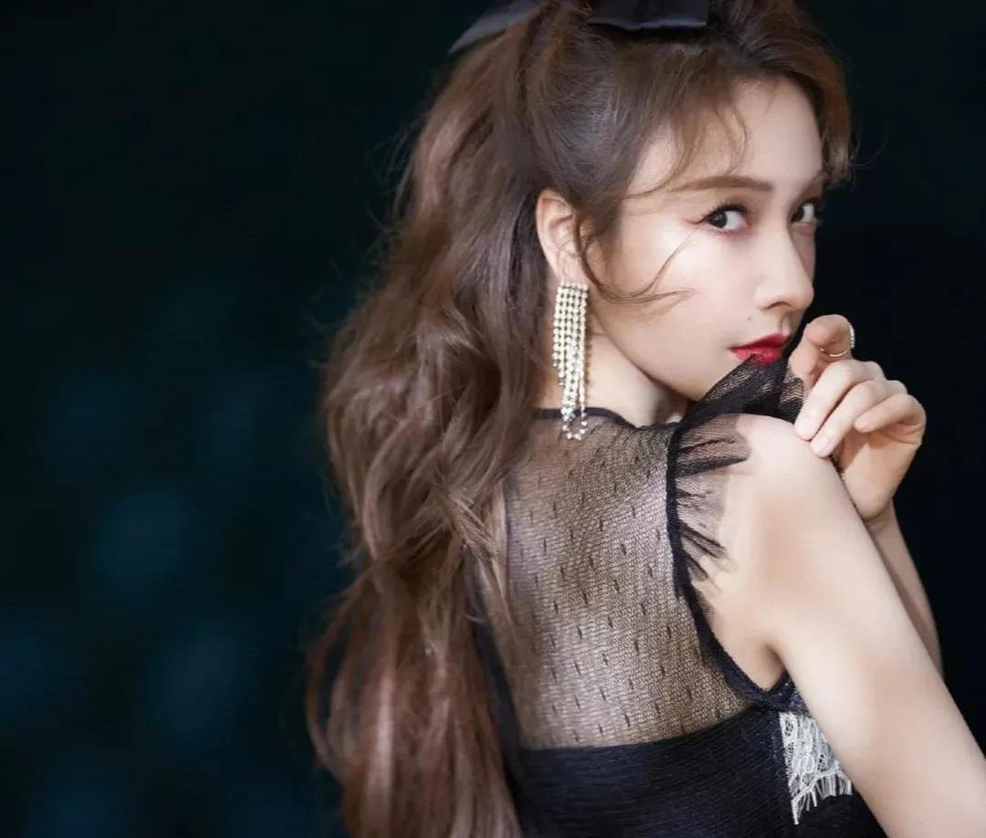 吴昕|吴昕讲述曾经暗恋的男生，至今未婚，二婚男也可考虑