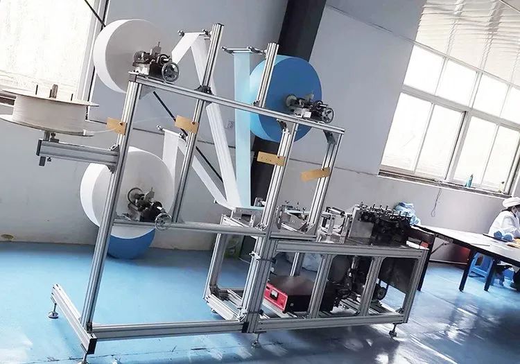 创投圈|疫情之下,很多人的收入降低了,哪些人的收入增加了?