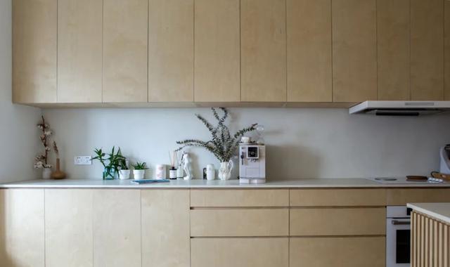 她家54㎡老房，全靠“垂直收纳”盘活了，改造后应有尽有，太赞了