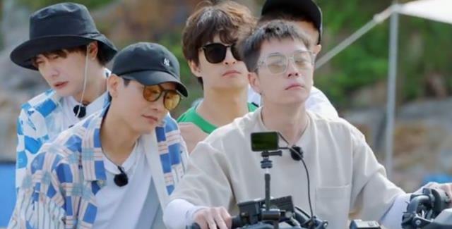 许多|2022高分综艺，脱口秀、旅综、恋综，好节目应有尽有！