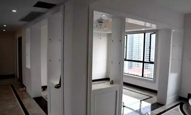 240㎡复式楼做婚房,我家楼梯间设计绝对是小区独一个!