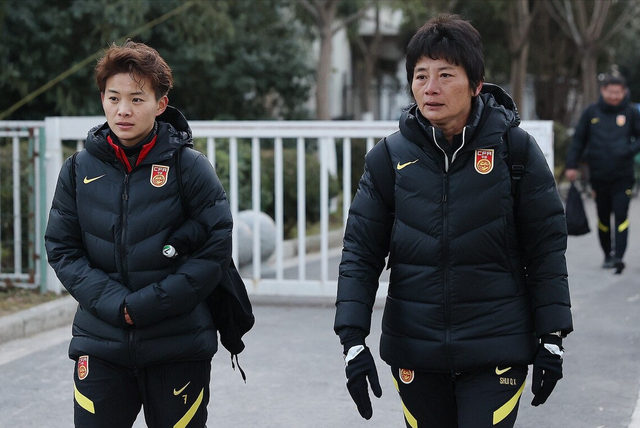 欧洲|官宣！恭喜中国女足！夺冠后首位留洋球员诞生，23岁跨入欧洲联赛