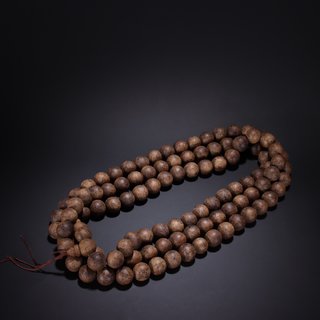 沉香|清代-老沉香圆珠108佛珠一条
