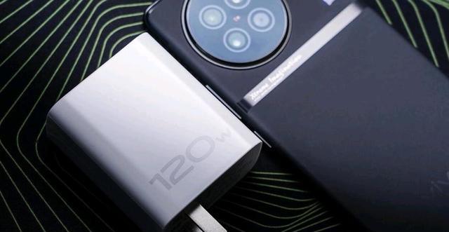 vivo|口碑爆棚，vivoX90首批用户评价出炉，好评率99%，深得用户青睐