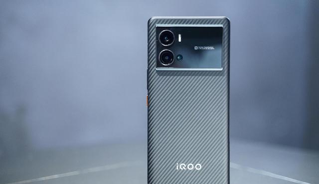 OPPO|这三款颜值超高的手机，每一款都符合年轻用户的心