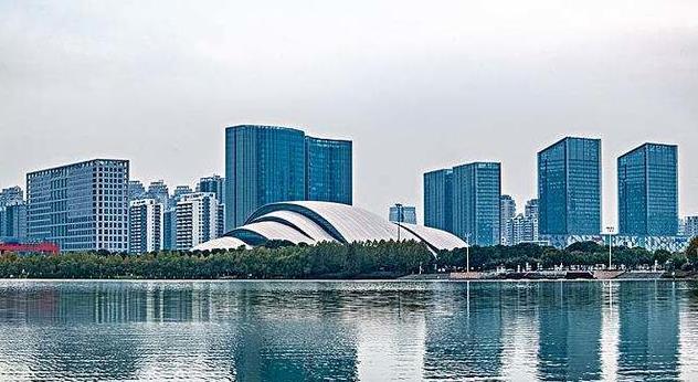 房价|中国留不住人才的2座城市:房价要一两万,人均工资三千左右