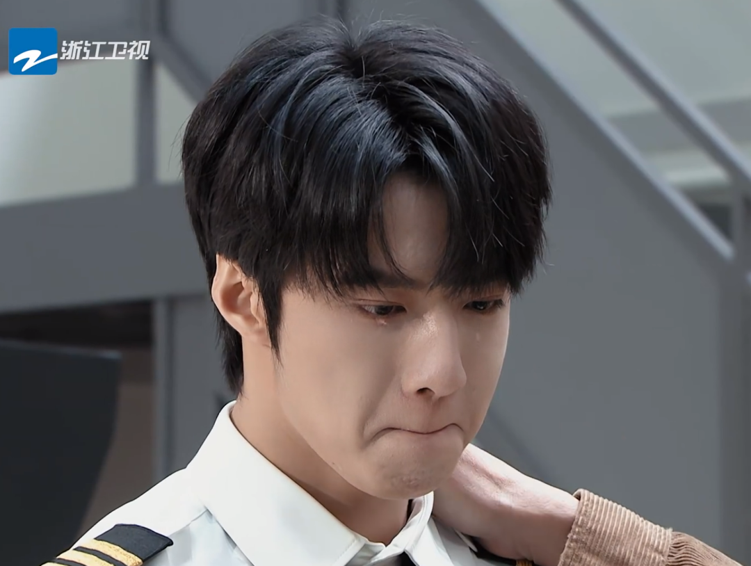 无限超越班|《无限超越班》打击优秀，表扬努力？青年演员应该这么做