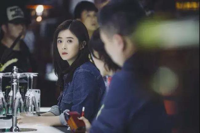 蒋欣|黄晓明离婚1个月后，新恋情曝光登上热搜！网友集体祝福！