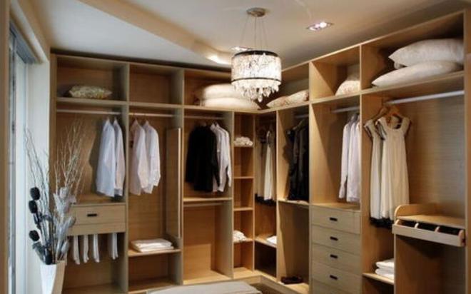 主卧是装卫生间还是衣帽间?装哪个更好?太让人纠结!