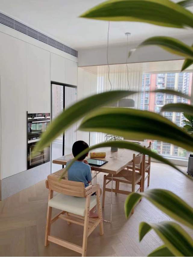 福建发现一对中韩夫妇家的装修,那叫一个高级,堪称收纳式教科书