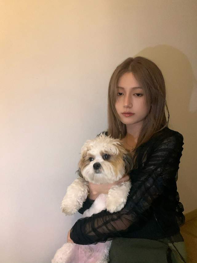 李诞|李诞前妻黑尾酱近照曝光,曾挂东亚病夫牌匾,网友误以为是日本人