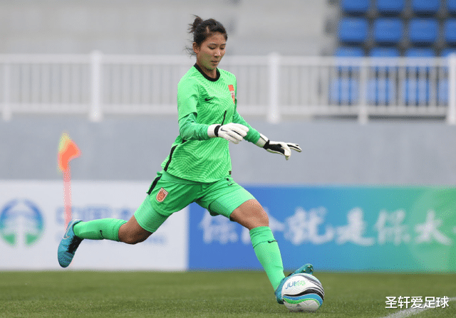 罗萨|0-4，0-2！中国女足U17轰然倒下，7分钟连丢2球，积0分排名垫底