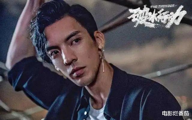 辛柏青|雷佳音的皱纹,辛柏青的蛀牙,打了多少“光鲜亮丽”男明星的脸