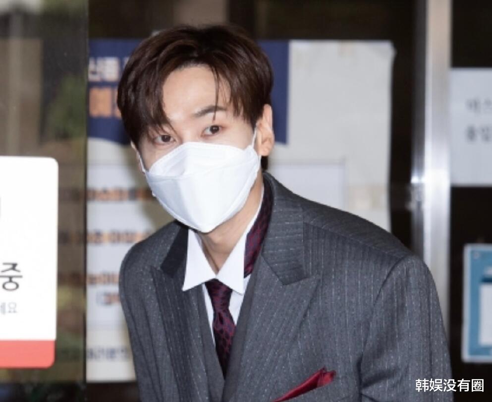 银赫|SuperJunior李赫宰确诊，症状轻微！刘在石等人成“密接者”