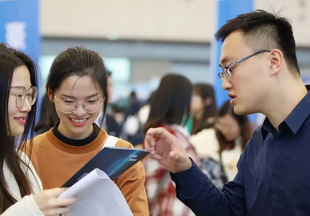求职|吃过亏才恍然大悟,校招和社招的差距那么大,后悔当初选错了